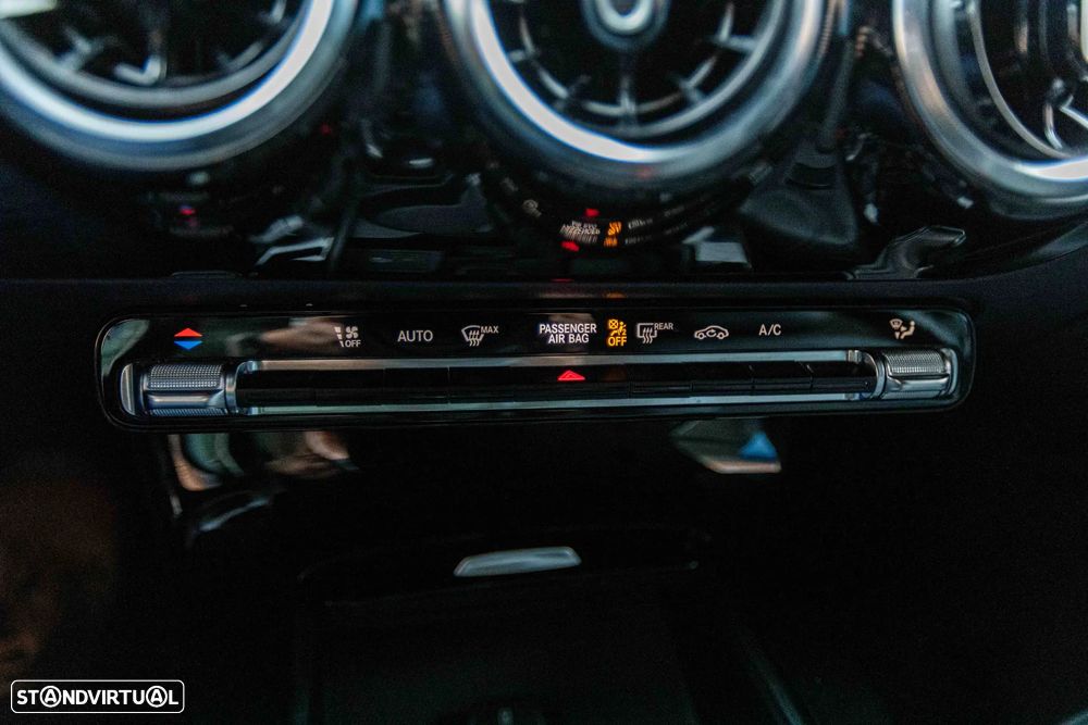 Mercedes-Benz A 180 d - 12