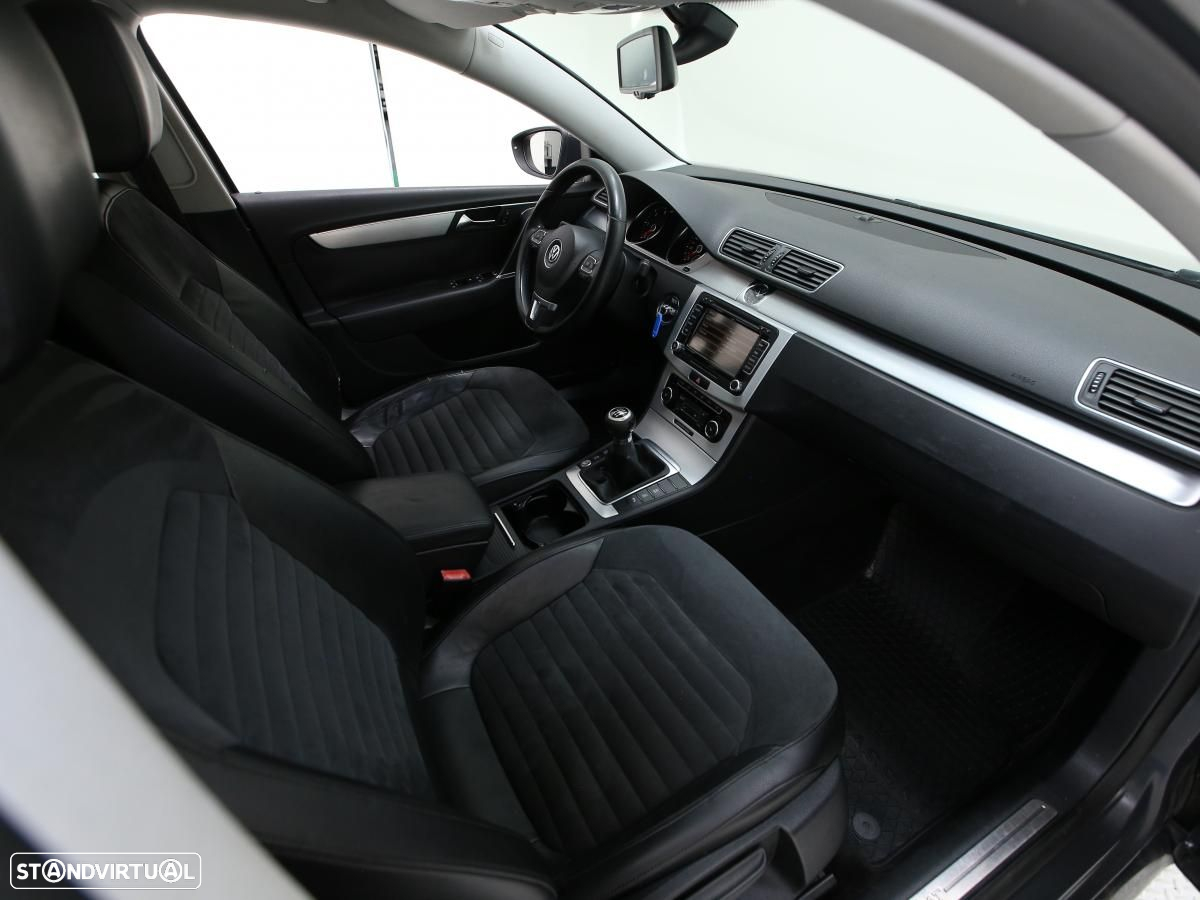 VW Passat Variant - 11