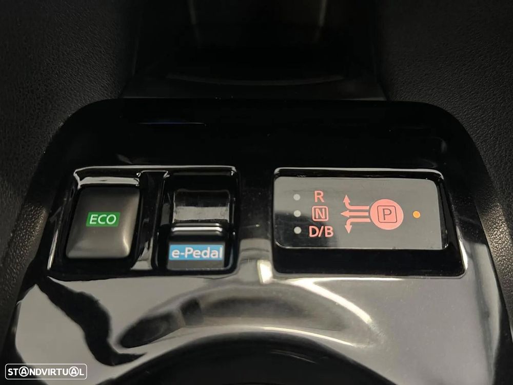 Nissan Leaf 62 kWh e+ N-Connecta - 34