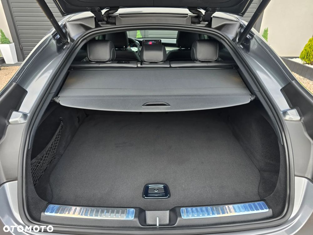 Mercedes-Benz GLC - 27