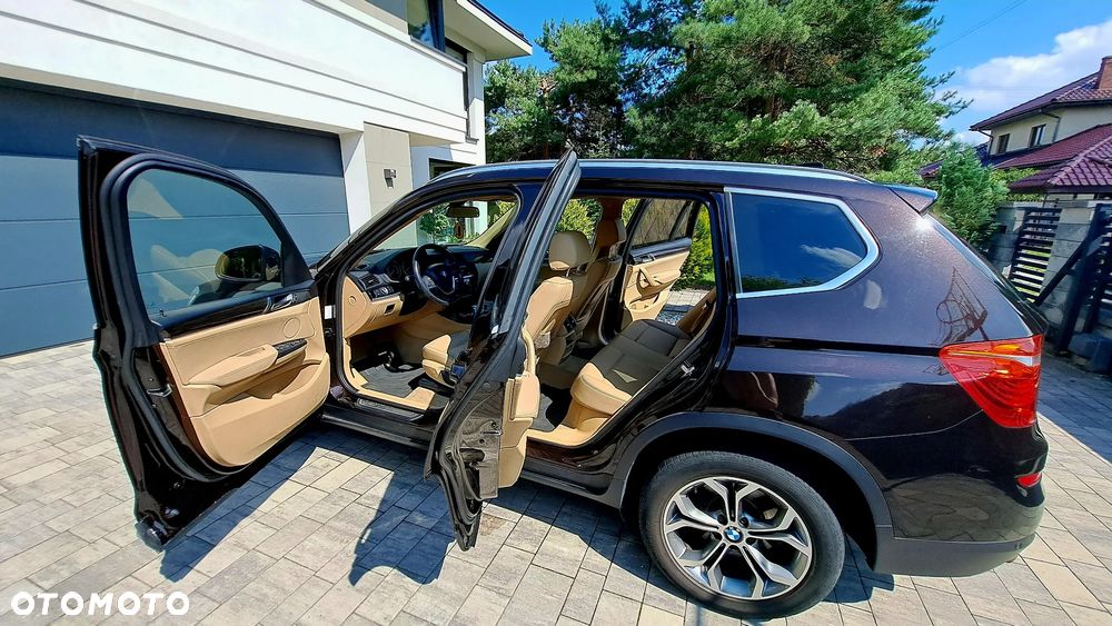 BMW X3 xDrive20i xLine - 9