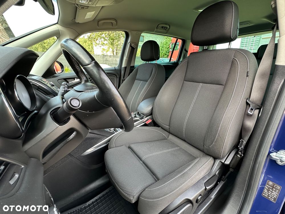 Opel Zafira 2.0 D (CDTI ecoFLEX) Start/Stop Business Innovation - 26