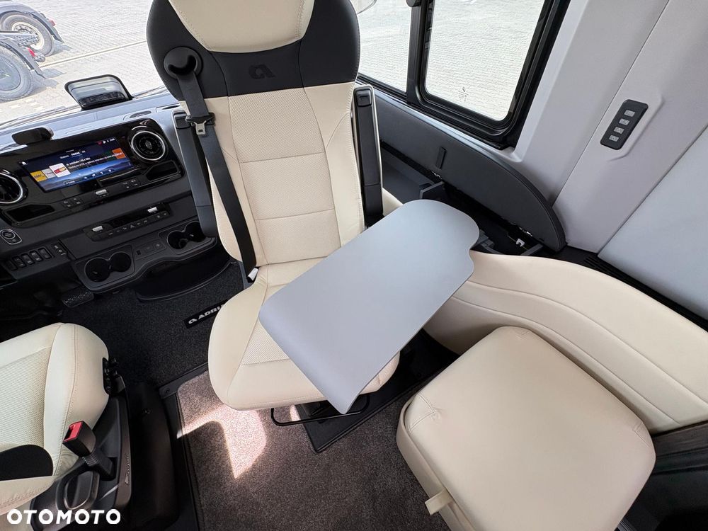 Adria Supersonic 780 SL - 35