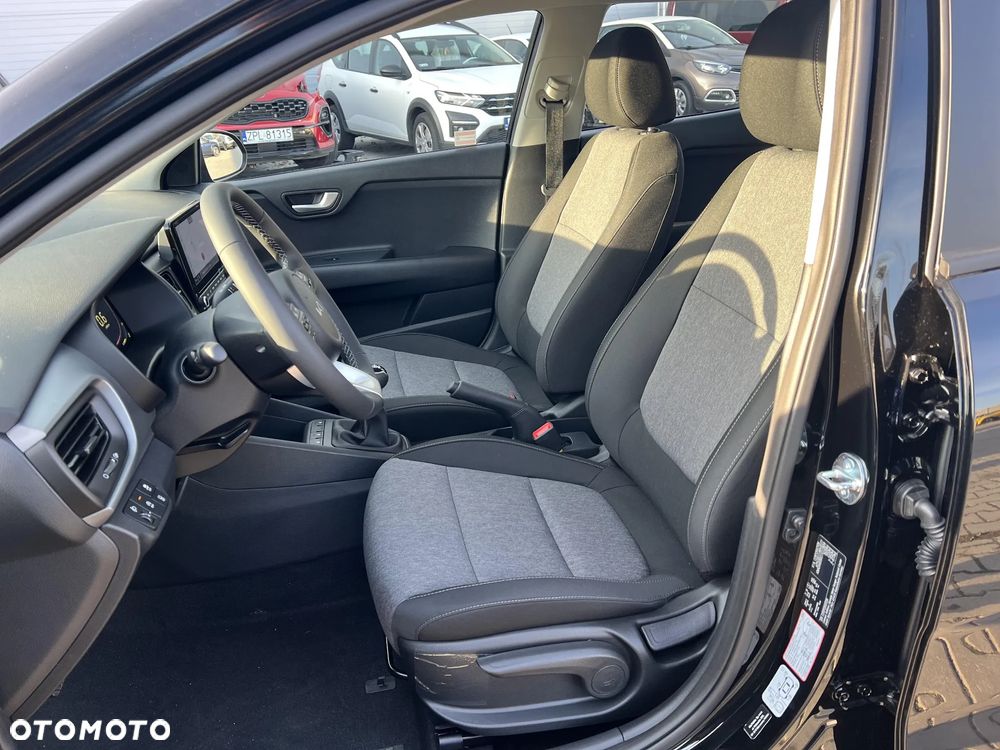 Kia Stonic 1.2 M - 10