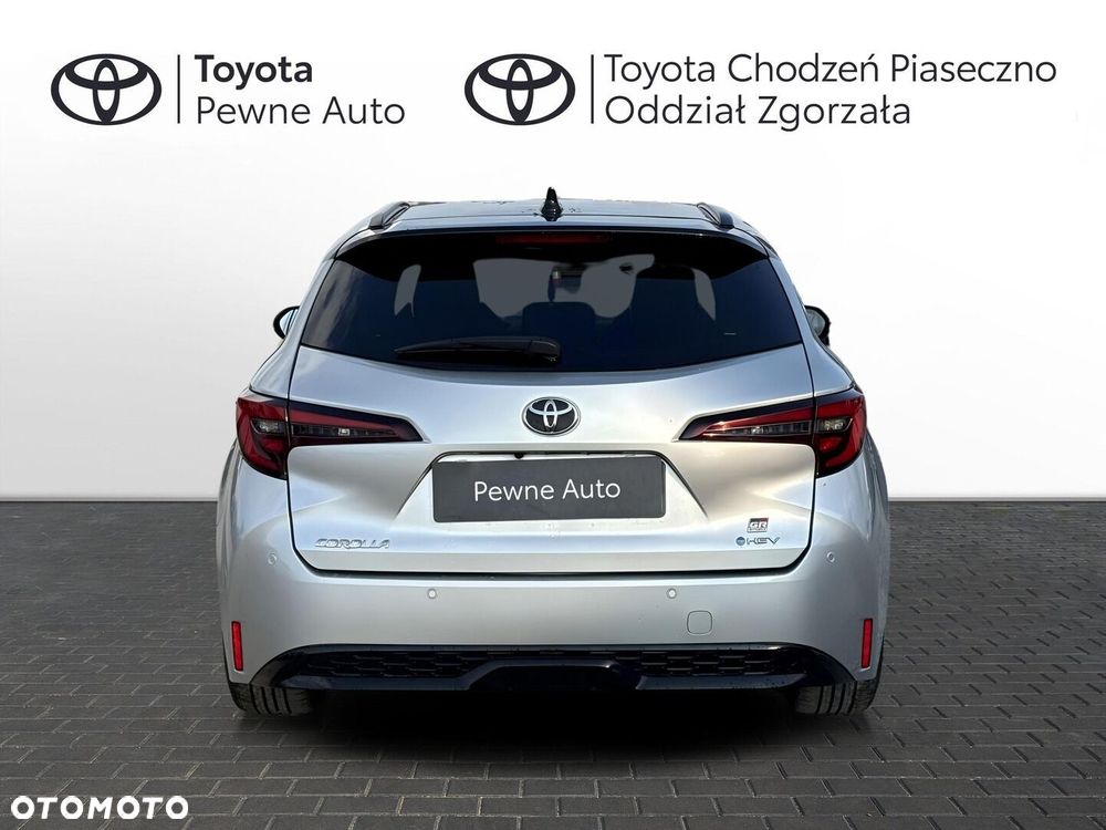 Toyota Corolla 2.0 Hybrid GR Sport Dynamic - 5