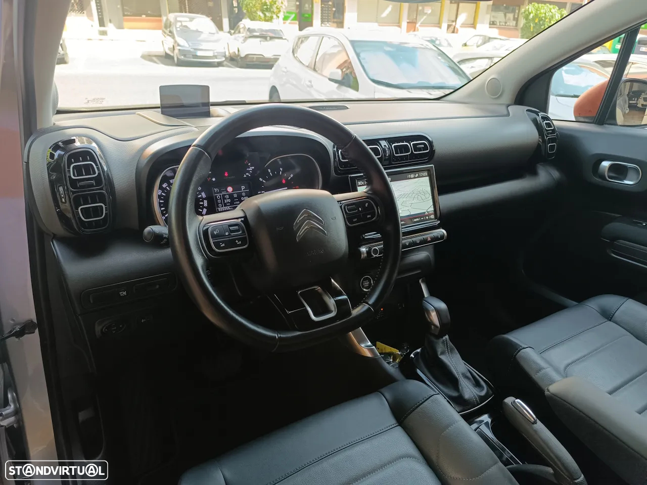 Citroën C3 Aircross 1.2 PureTech Shine EAT6 - 6