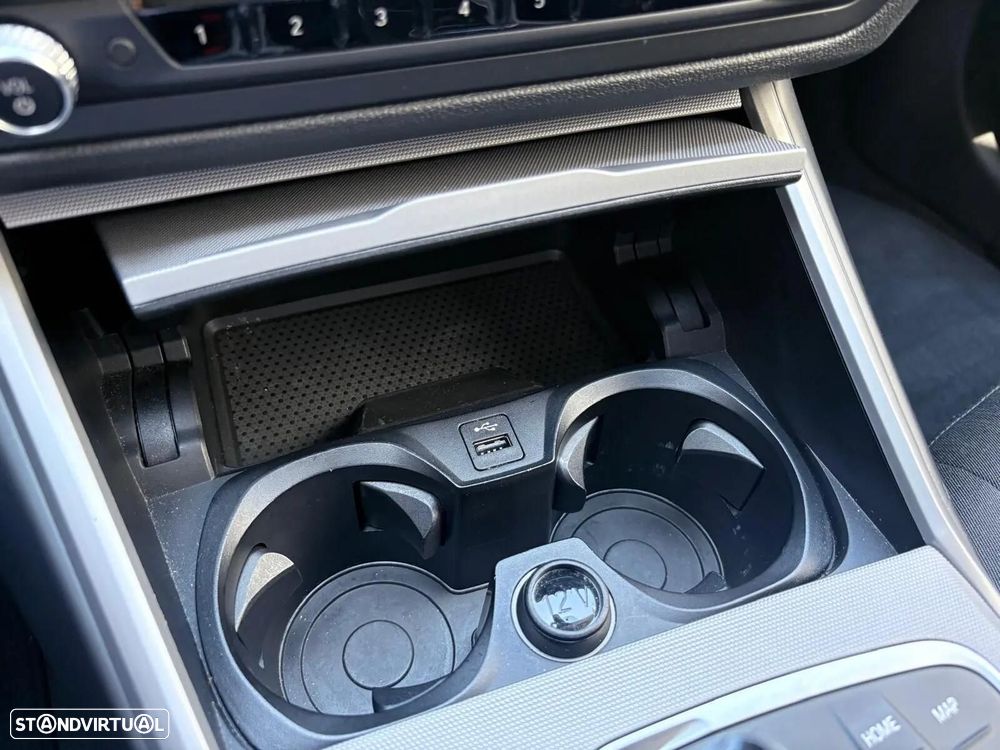 BMW 330 e Corporate Edition Auto - 52