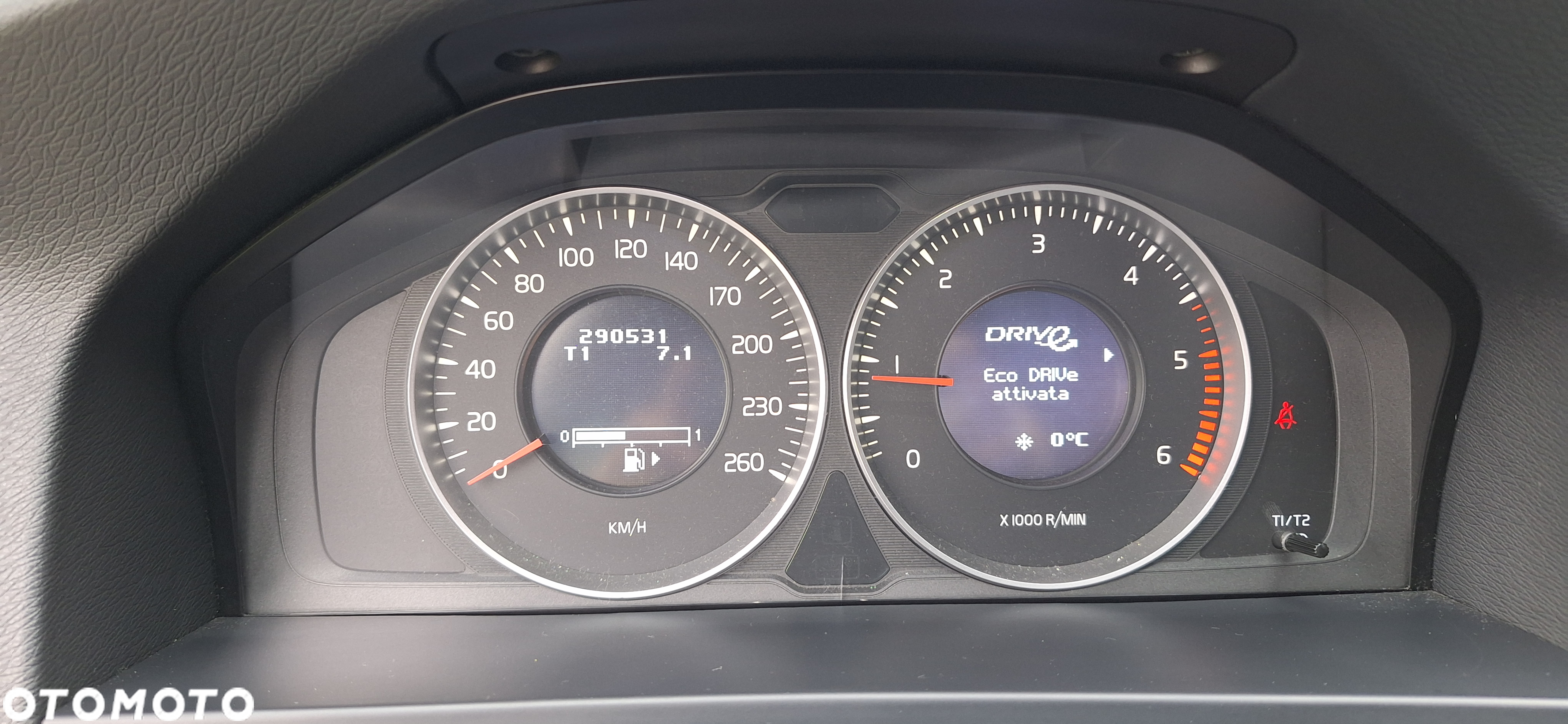 Volvo V60 D2 - 8
