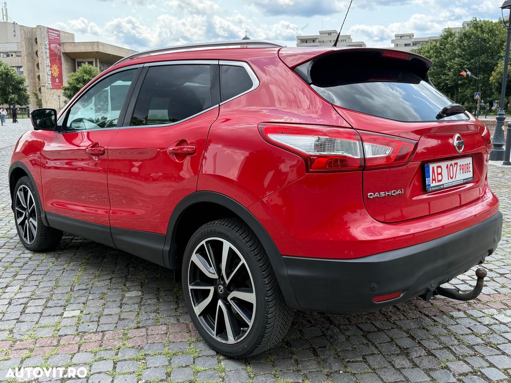 Nissan Qashqai 1.6L dCi Start/Stop 4X4-i Tekna - 9
