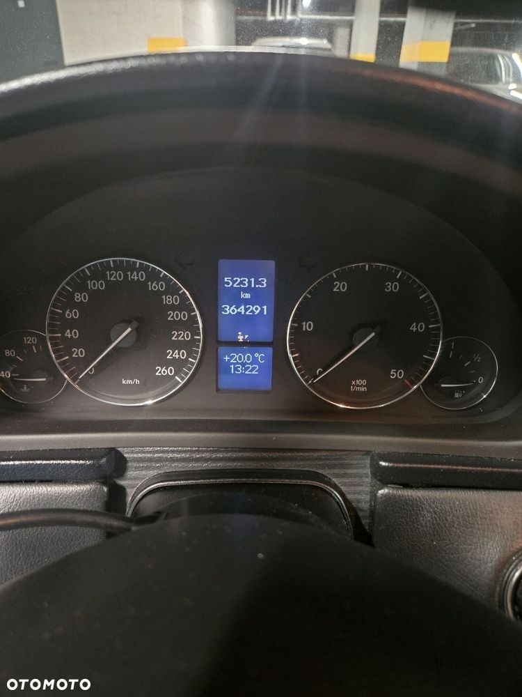 Mercedes-Benz Klasa C 220 T CDI Avantgarde - 8