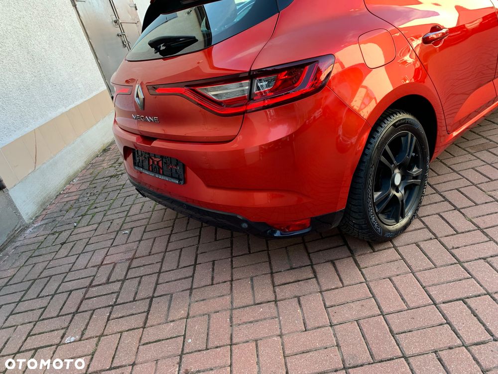 Renault Megane ENERGY TCe 130 SYMPHONY - 13