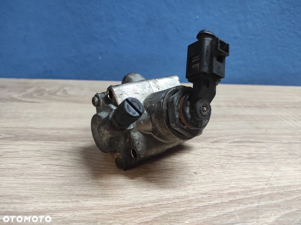 POMPA WYSOKIEGO CIŚNIENIA PALIWA 2.0 FSI 150 KM 06F127025D VW AUDI SEAT SKODA WYSYŁKA !!!! - 2