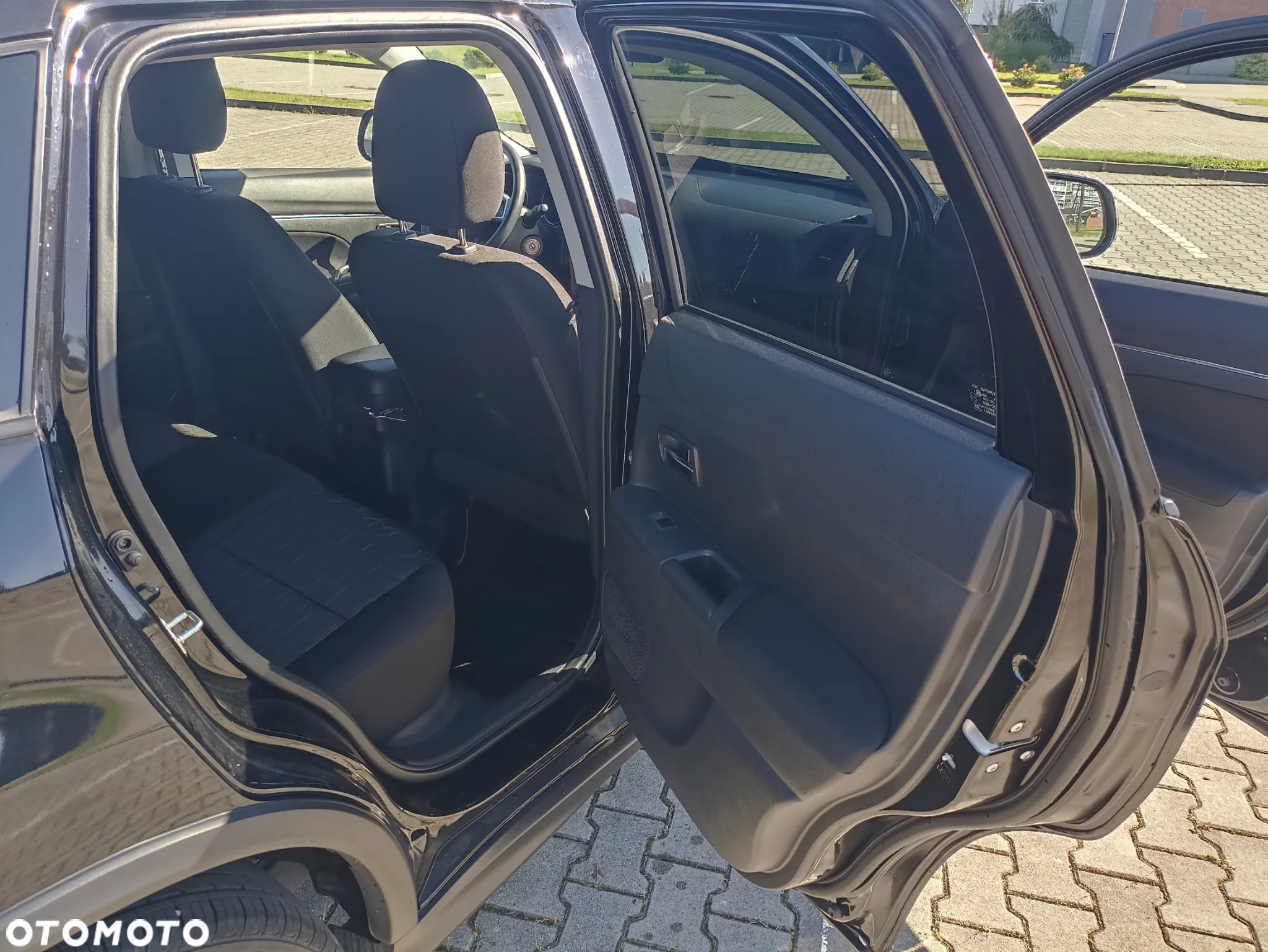 Mitsubishi ASX 2.0 4WD CVT Plus - 11