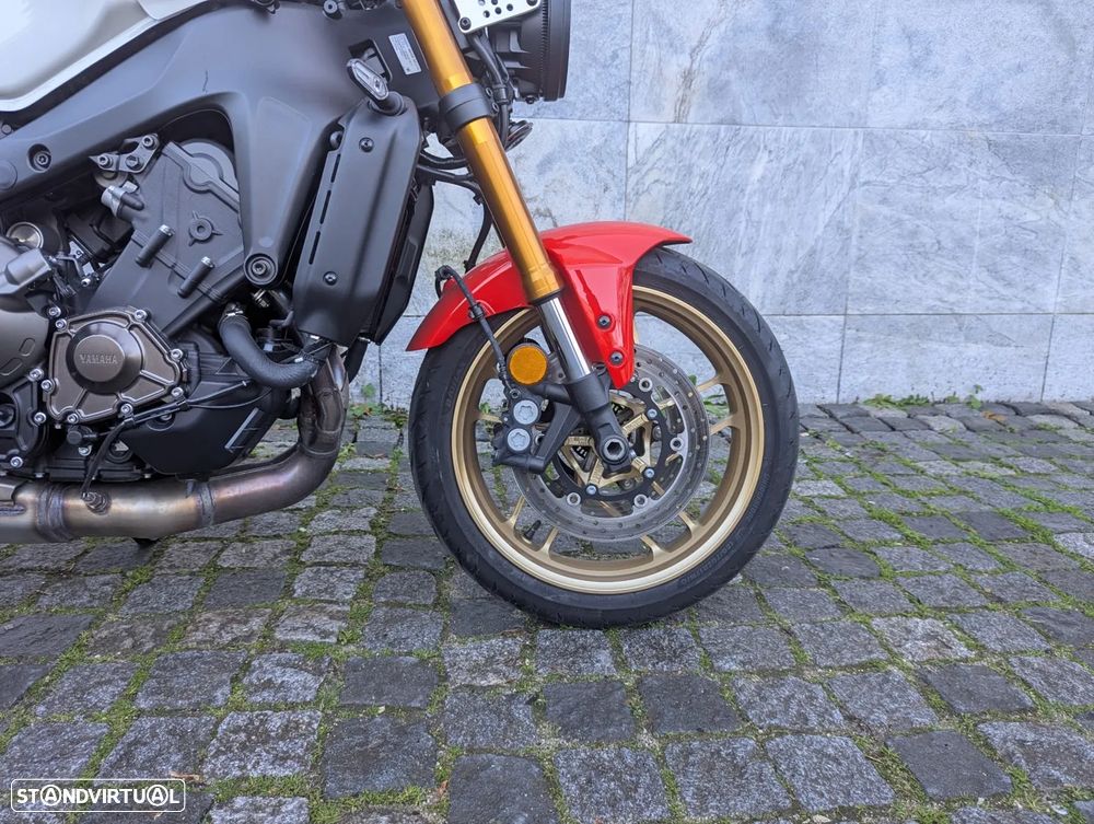 Yamaha XSR 900 Moto de Serviço - 7