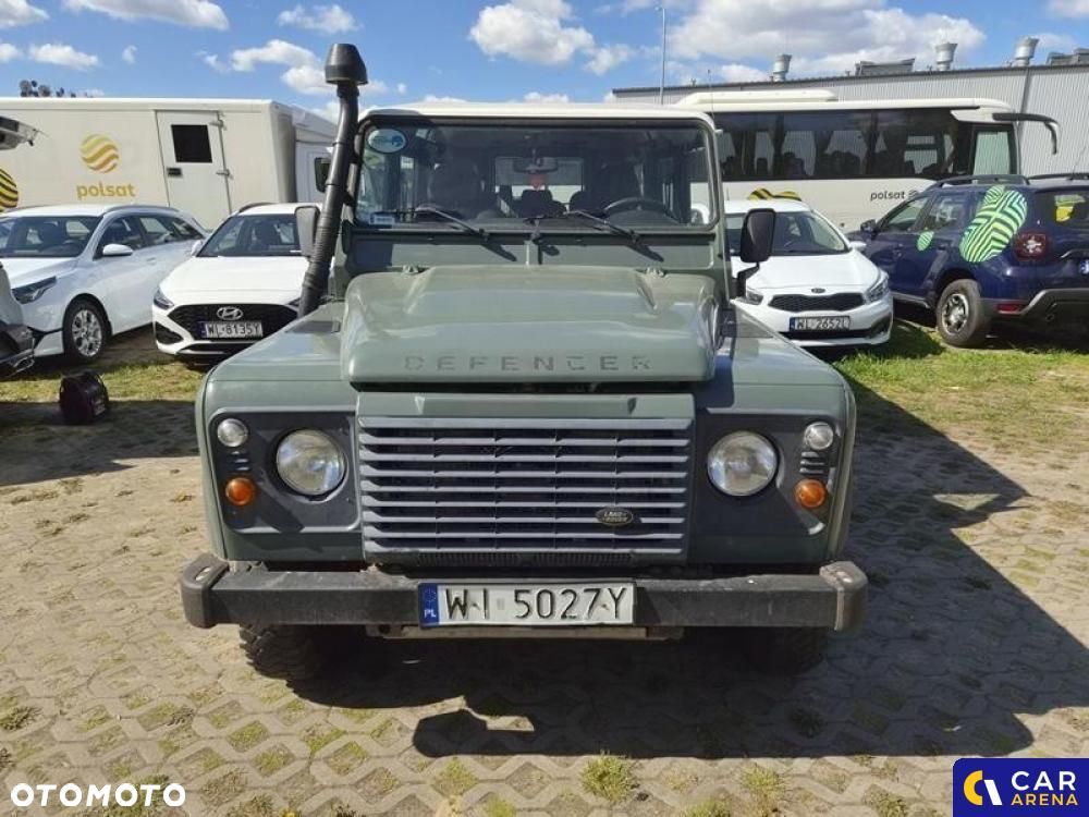 Land Rover Defender - 1