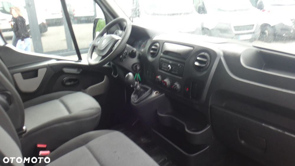 Renault Master - 10