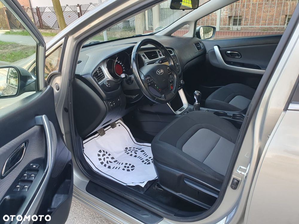 Kia Ceed 1.6 GDI Spirit - 11