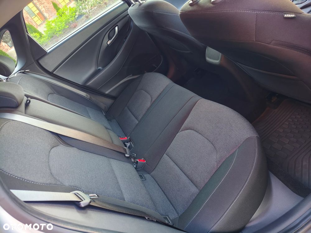 Hyundai i30 1.6 D Comfort DCT - 16
