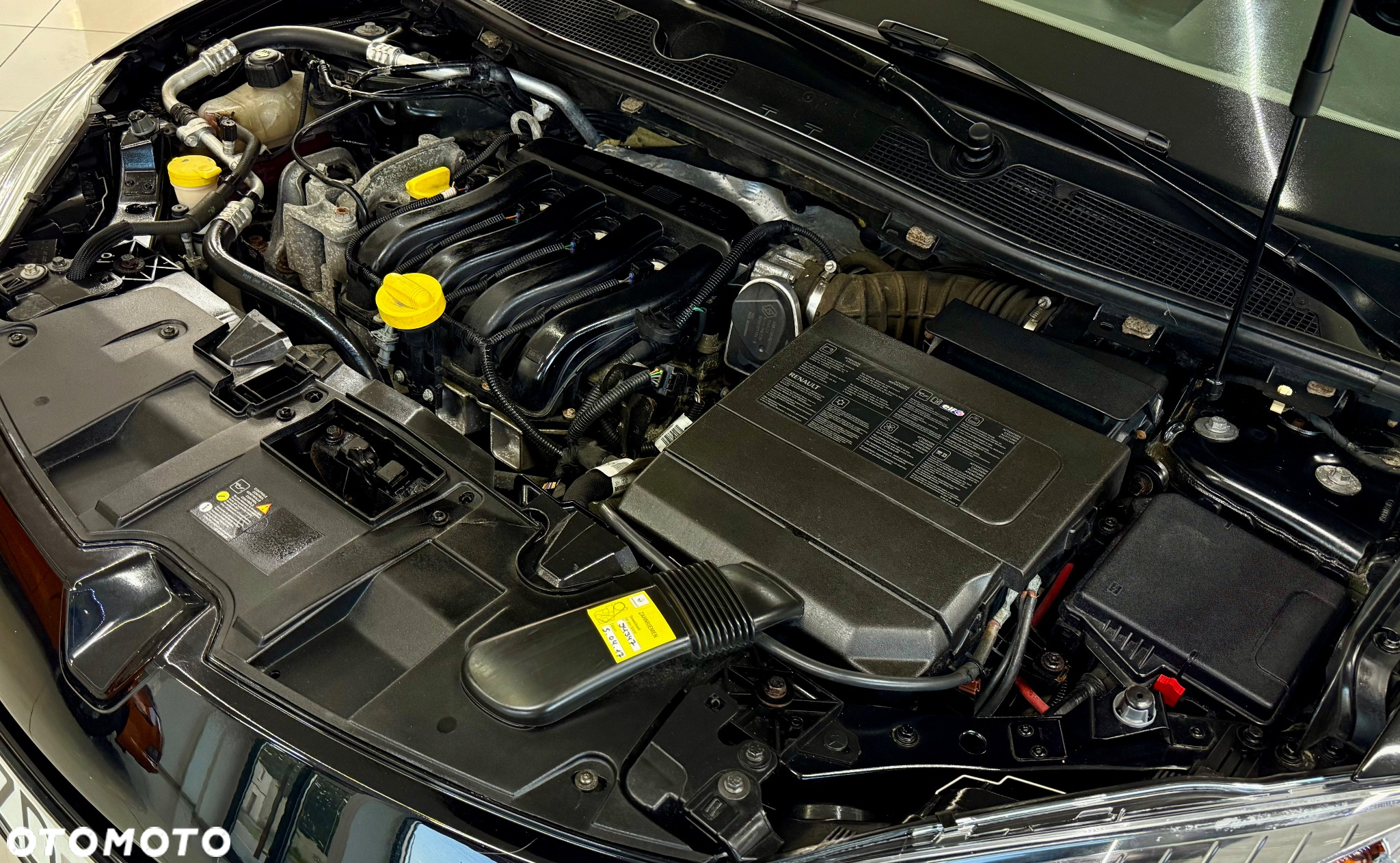 Renault Megane 1.6 16V Style Edition - 10