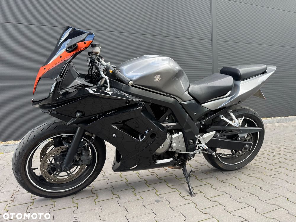 Suzuki SV - 3