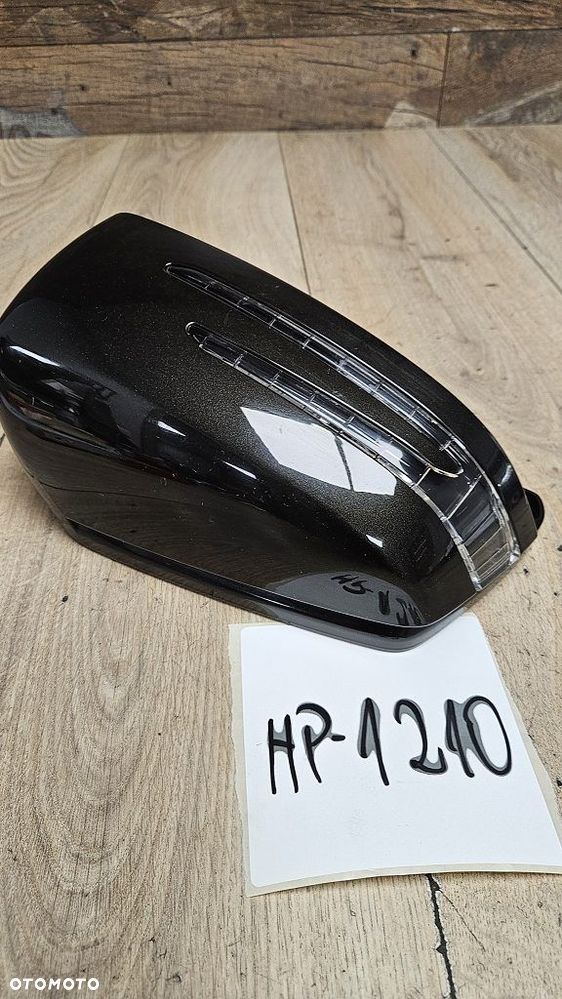 Obudowa lusterka prawa Mercedes W212 7426-500-14 - 1