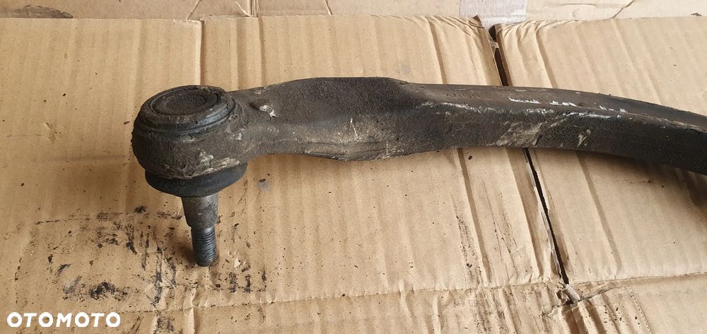 Wahacz prawy przód przedni Audi A4 B7 8E0407696E - 4