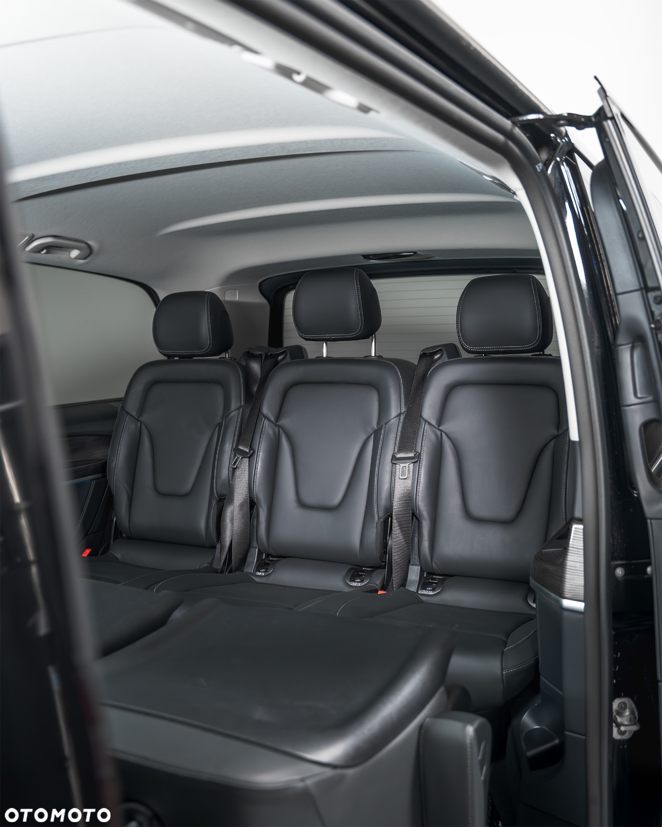 Mercedes-Benz Klasa V 220 d Avantgarde 9G-Tronic (d³ugi) - 19