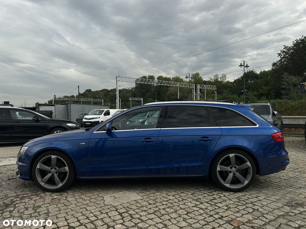 Audi A4 Avant 1.8 TFSI quattro S line Sportpaket - 2