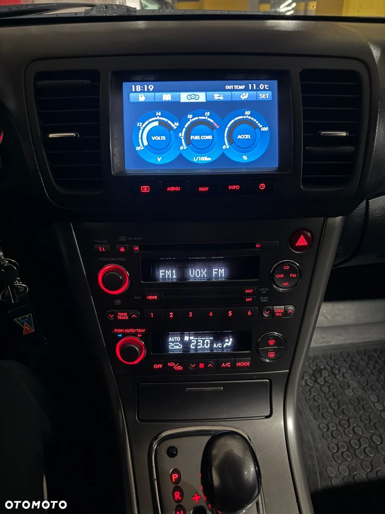 Subaru Legacy 2.5i AT - 17