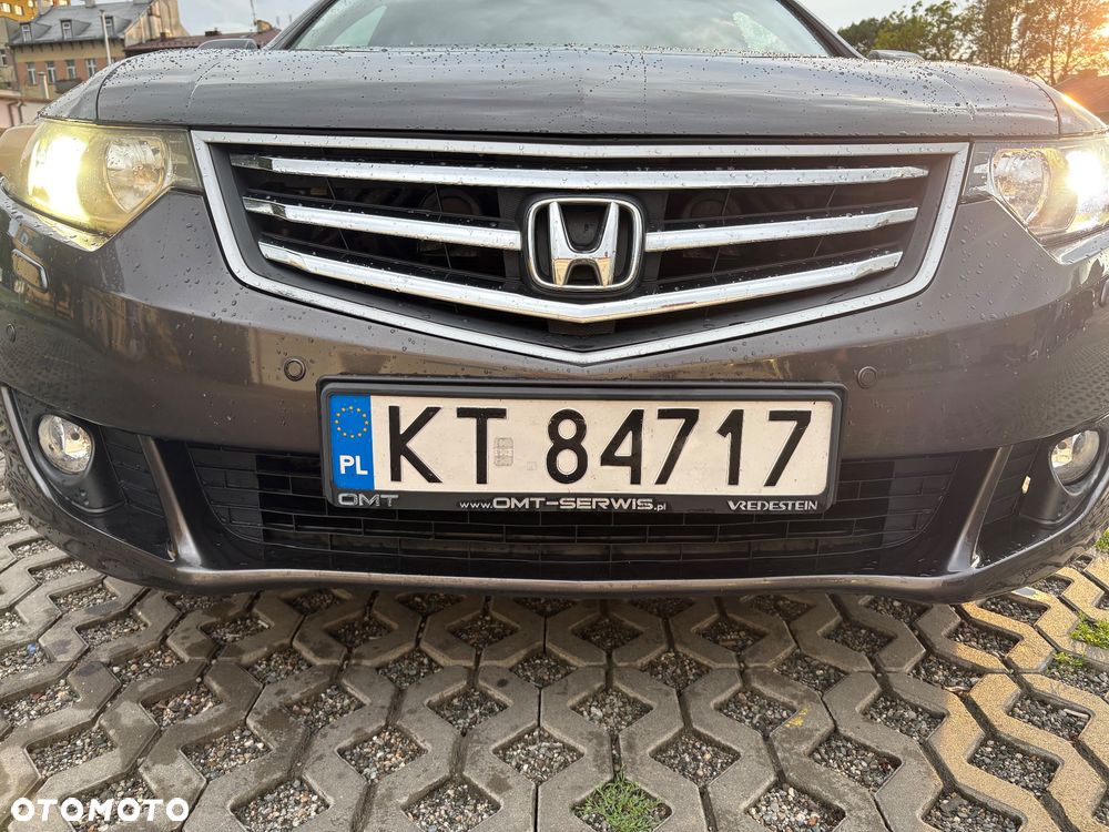 Honda Accord 2.0 Executive Nav - 4