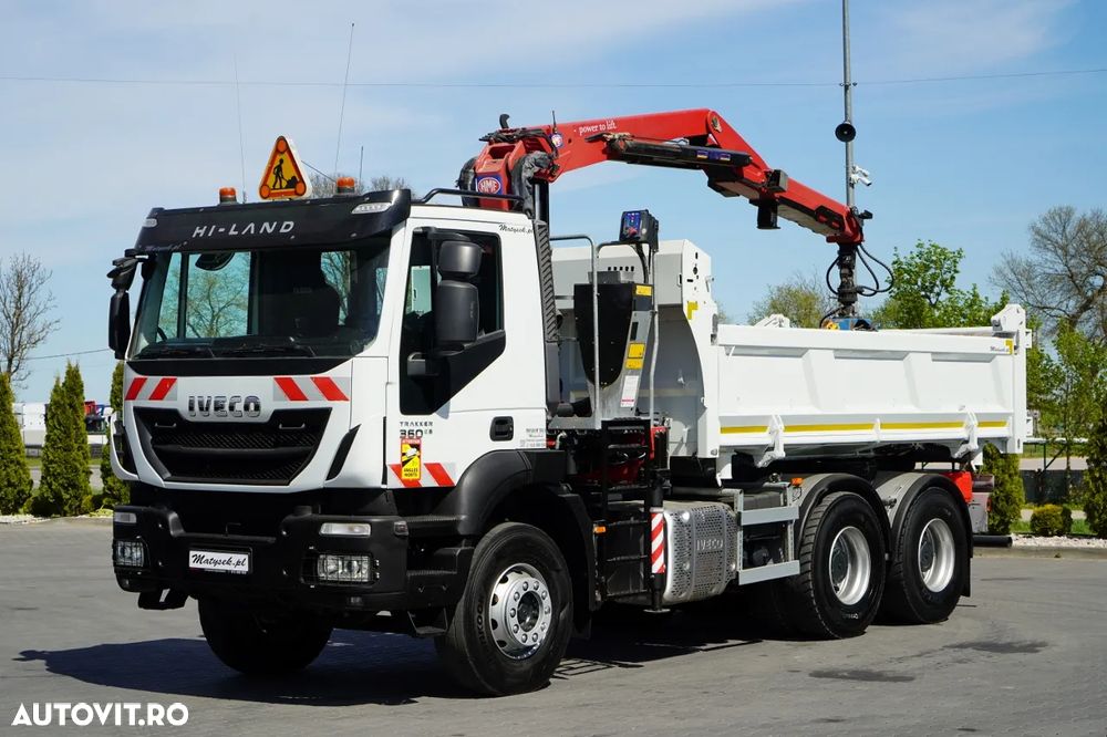 Iveco TRAKKER 360 / 6x4 / BASCULĂ DUBLU + HYDRODOLT / + HDS HMF 1643 Z2 / CUPĂ DE ÎNMATRICULARE / ROTATOARE / TELECOMANDĂ - 15