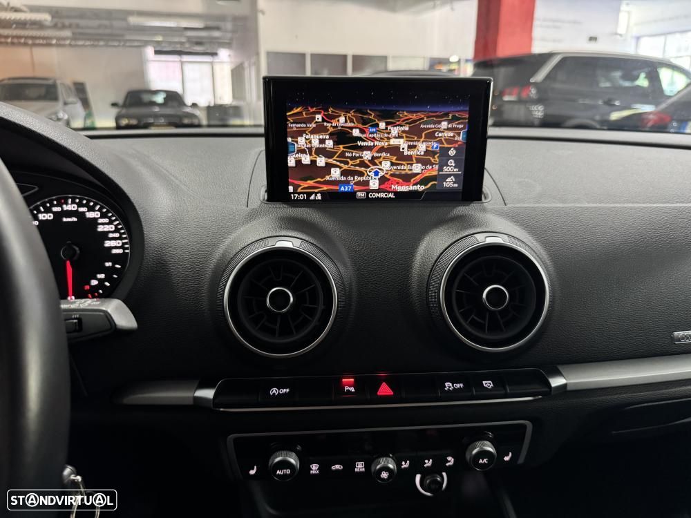 Audi A3 Sportback 30 TFSI S-line - 31
