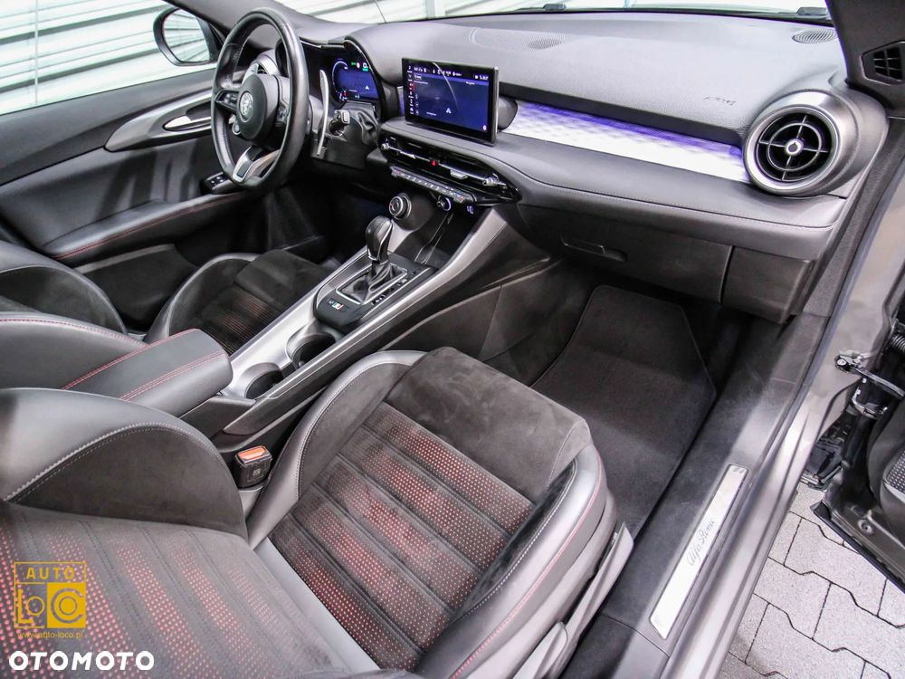 Alfa Romeo Tonale 1.5 T4 GSE mHEV Edizione Speciale DCT - 9