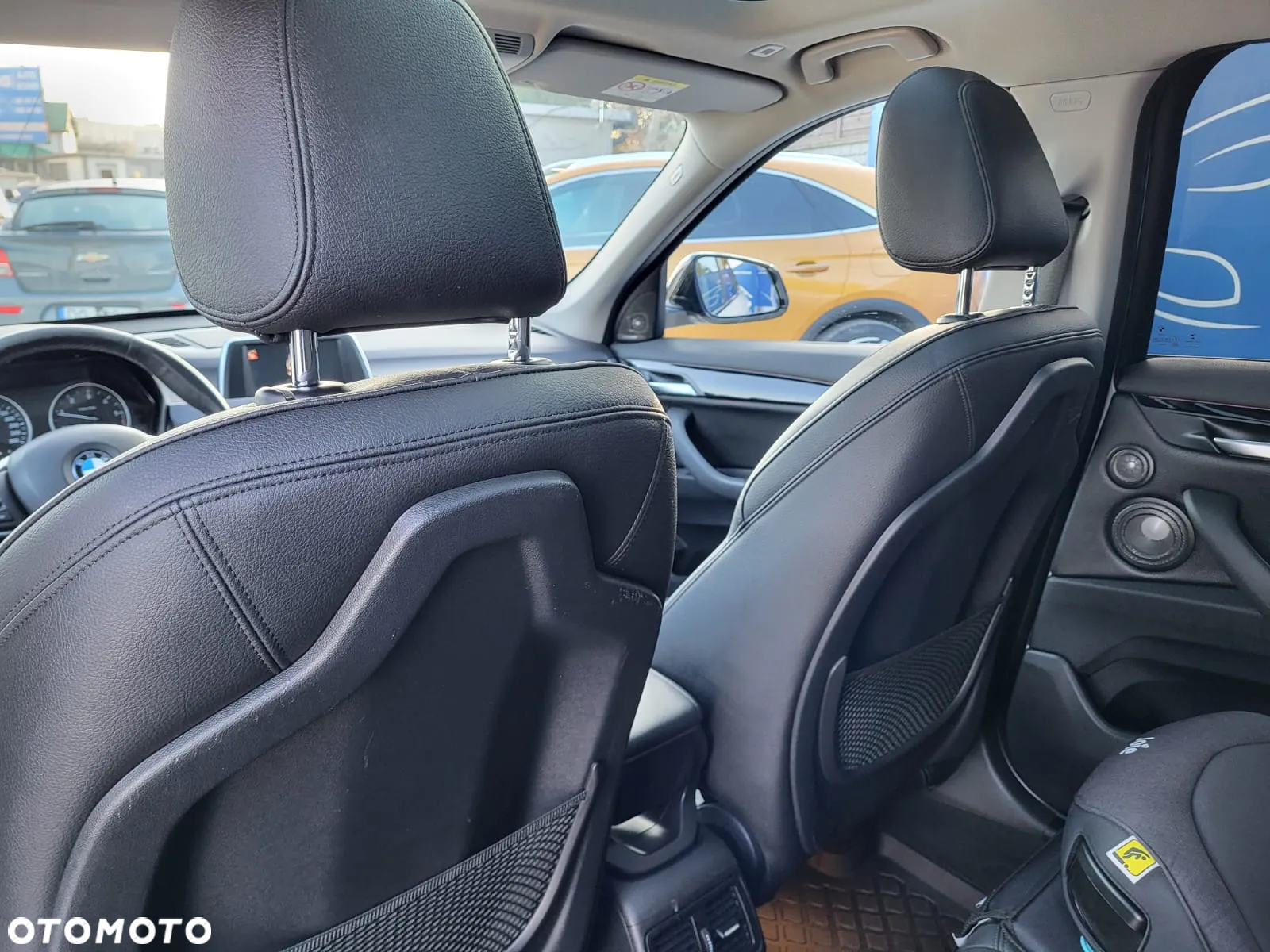 BMW X1 - 13