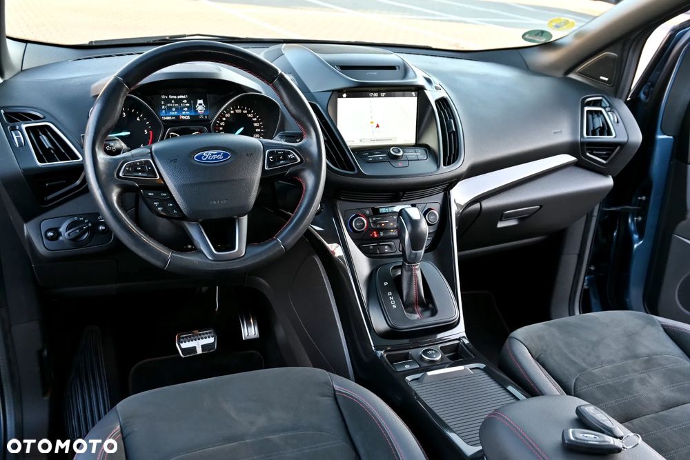 Ford Kuga 2.0 TDCi AWD ST-Line - 26