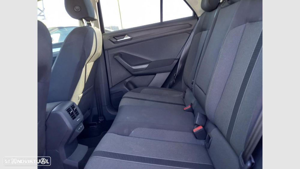 VW T-Roc 1.0 TSI Life - 13