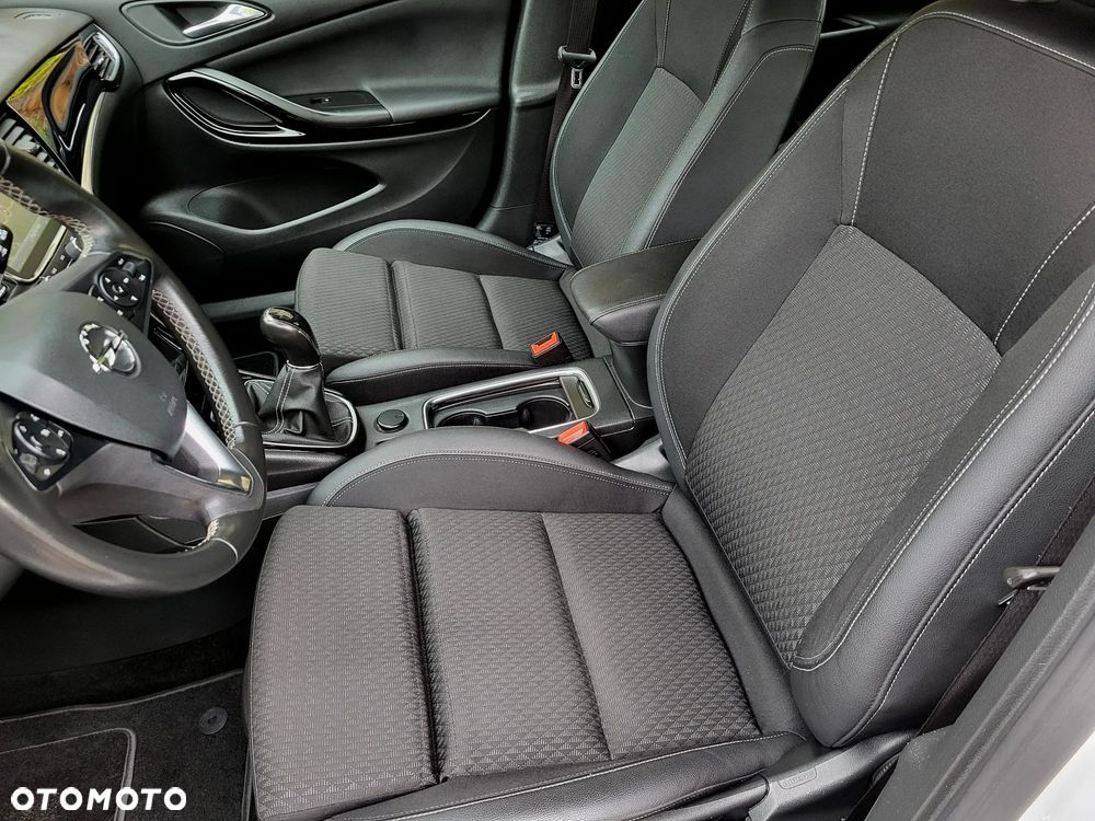 Opel Astra - 22