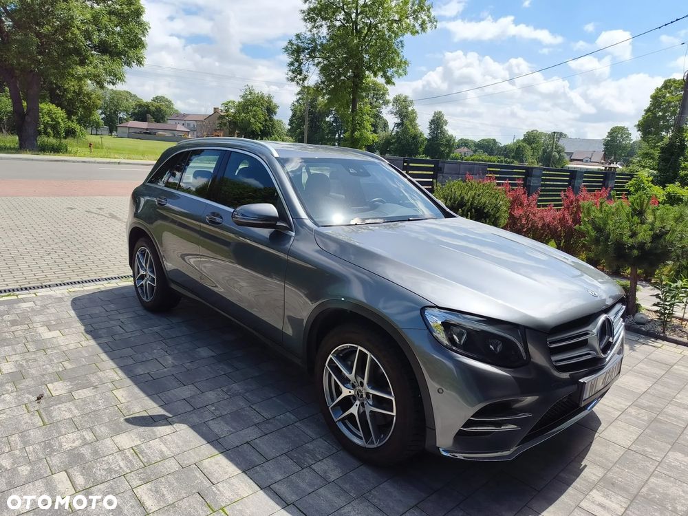 Mercedes-Benz GLC - 15