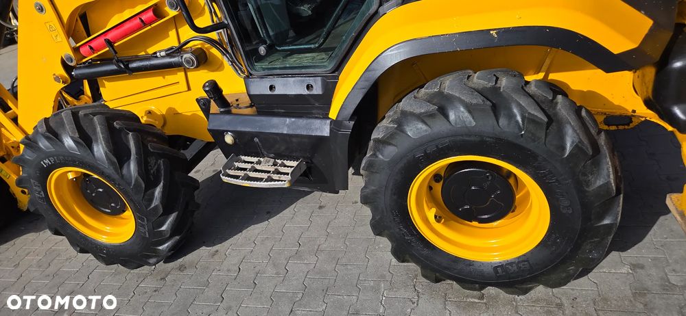 JCB <<JCB 3CX Compact, 2017r, przebieg 3100 Mtg, szybkozłącze przód i tył, teleskop, bez DPF i ad blue>> - 9