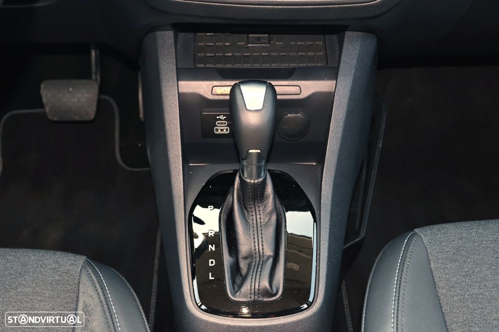 Ford Tourneo Courier 1.0 EcoBoost Active DCT - 9