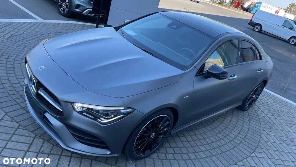 Mercedes-Benz CLA 250 AMG Line 7G-DCT - 3