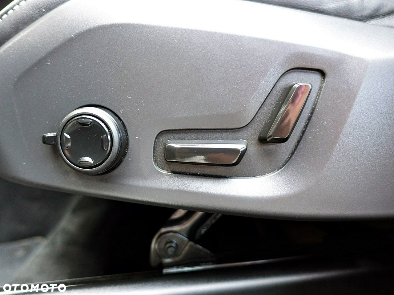 Volvo XC 60 - 19