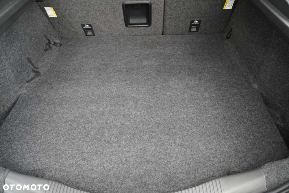 Ford Mondeo - 25