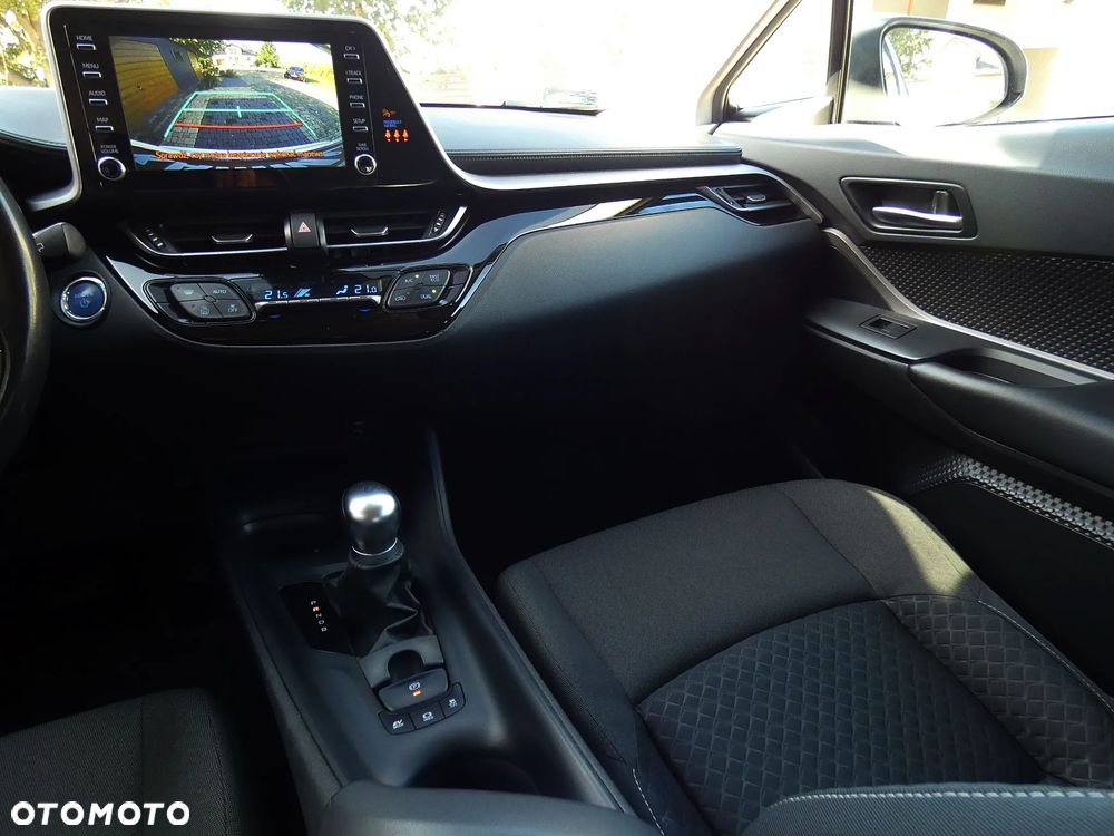 Toyota C-HR 2.0 Hybrid Executive - 20
