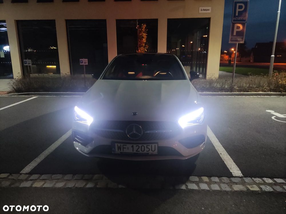 Mercedes-Benz CLA 200 7G-DCT - 13