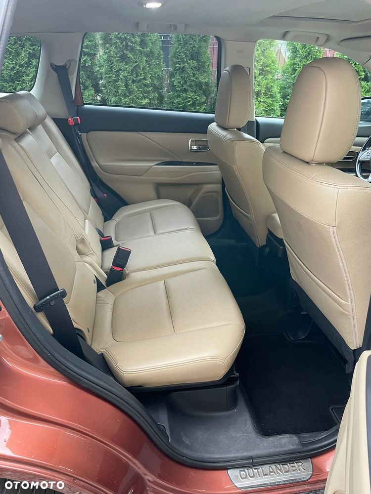 Mitsubishi Outlander 2.0 Intense + - 7