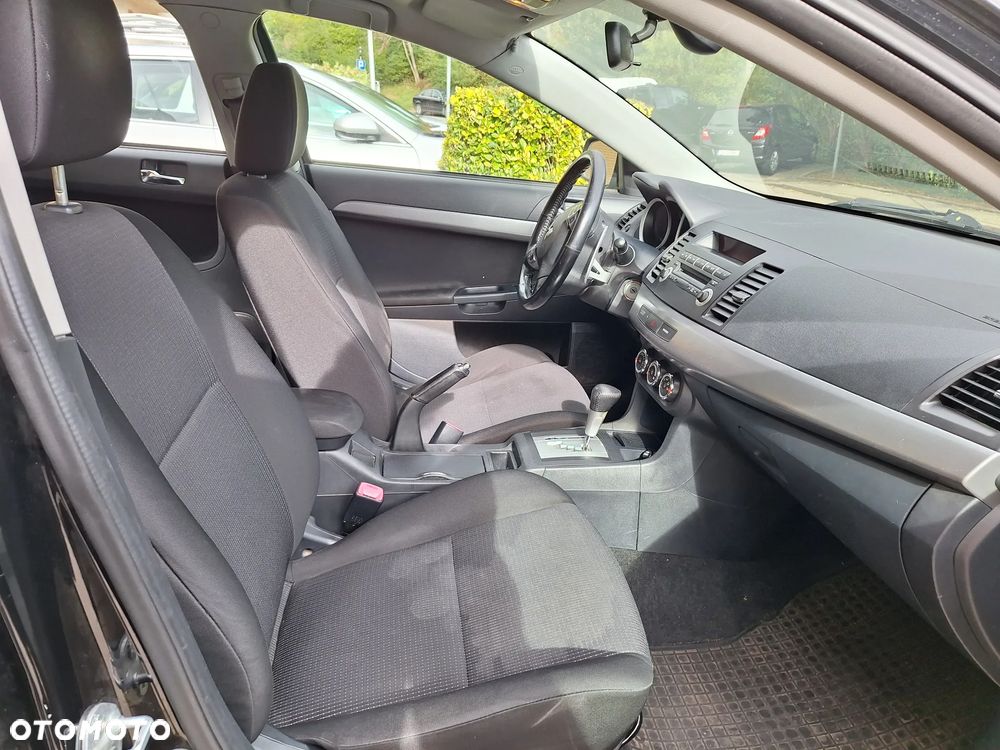 Mitsubishi Lancer 1.8 Instyle CVT - 15