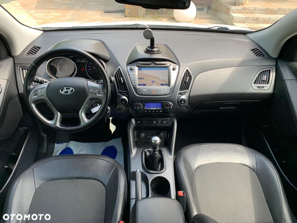 Hyundai ix35 1.7 CRDi Premium 2WD - 13