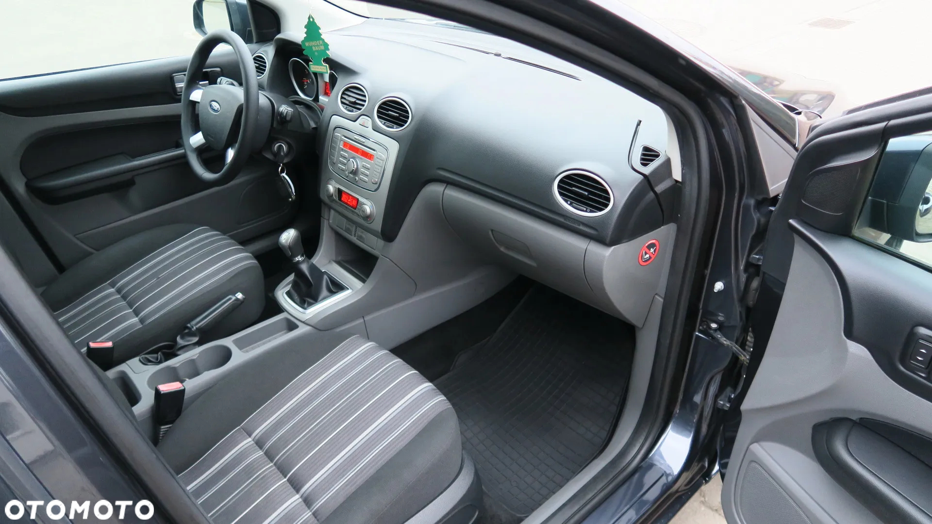 Ford Focus - 9