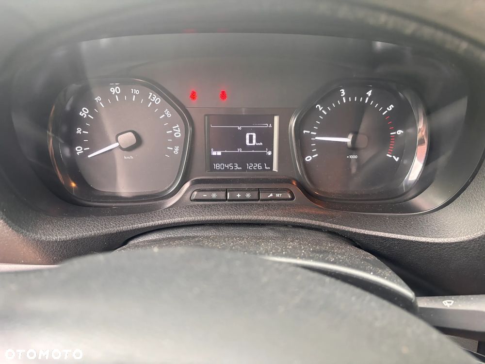 Toyota PROACE - 8